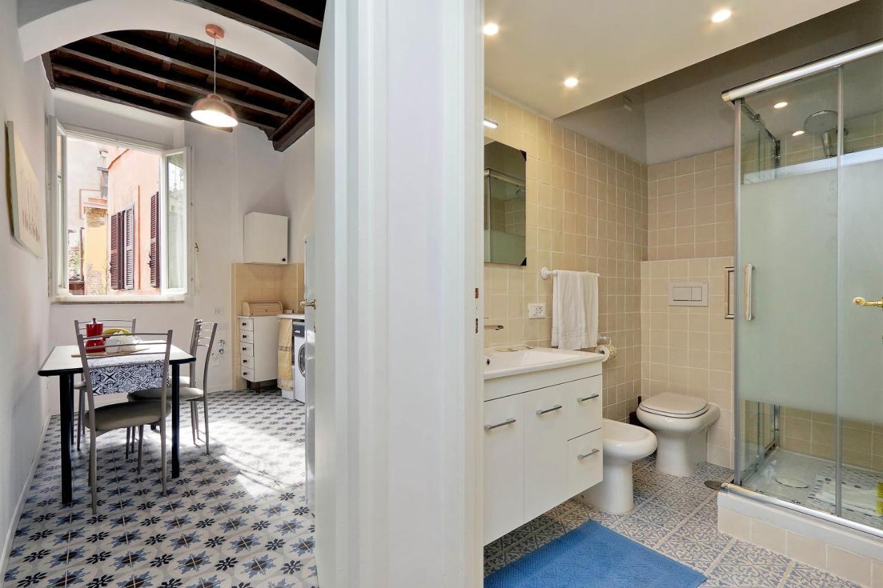 Pellegrino Apartment Рим Екстериор снимка