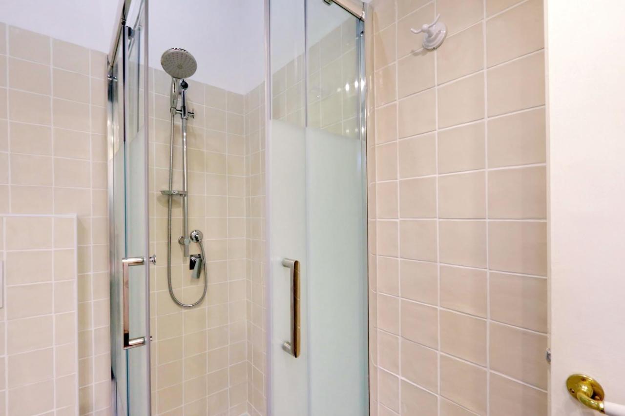 Pellegrino Apartment Рим Екстериор снимка